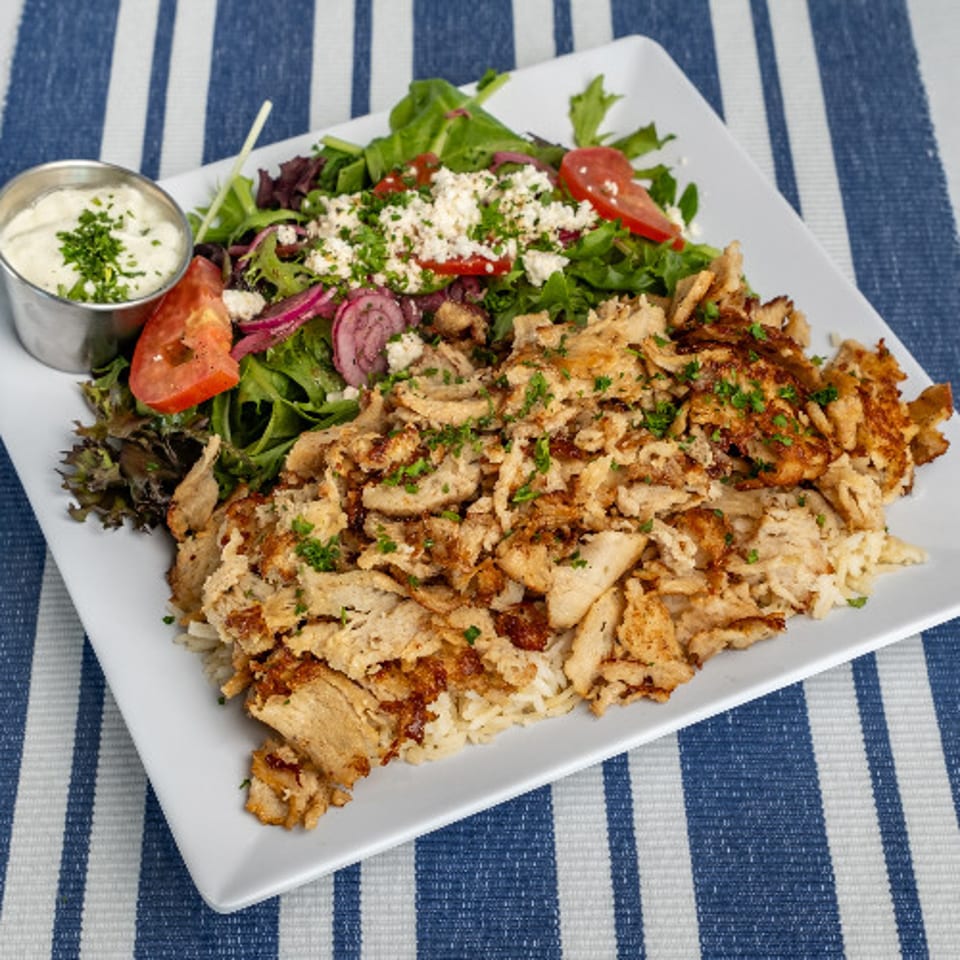 Delicious Gyro Platter Awaits